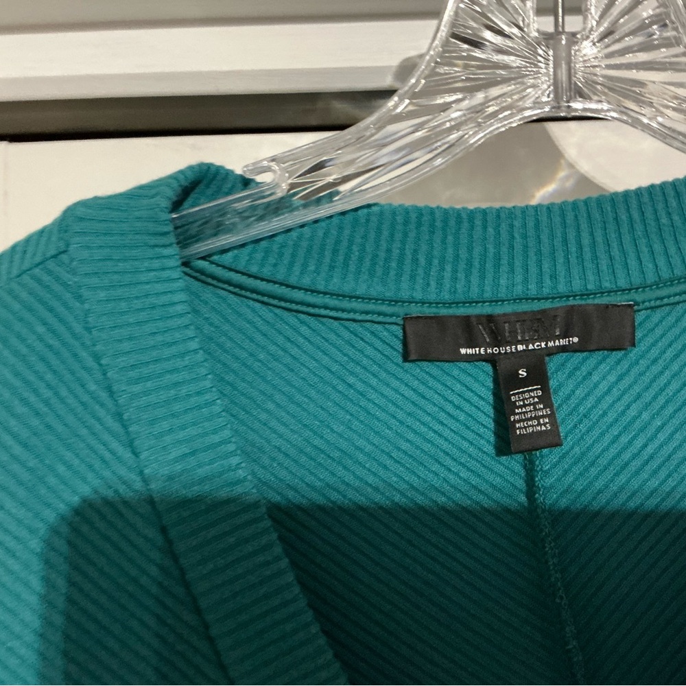 White House Black Market Teal V-Neck Sweater - Picture 2 of 7